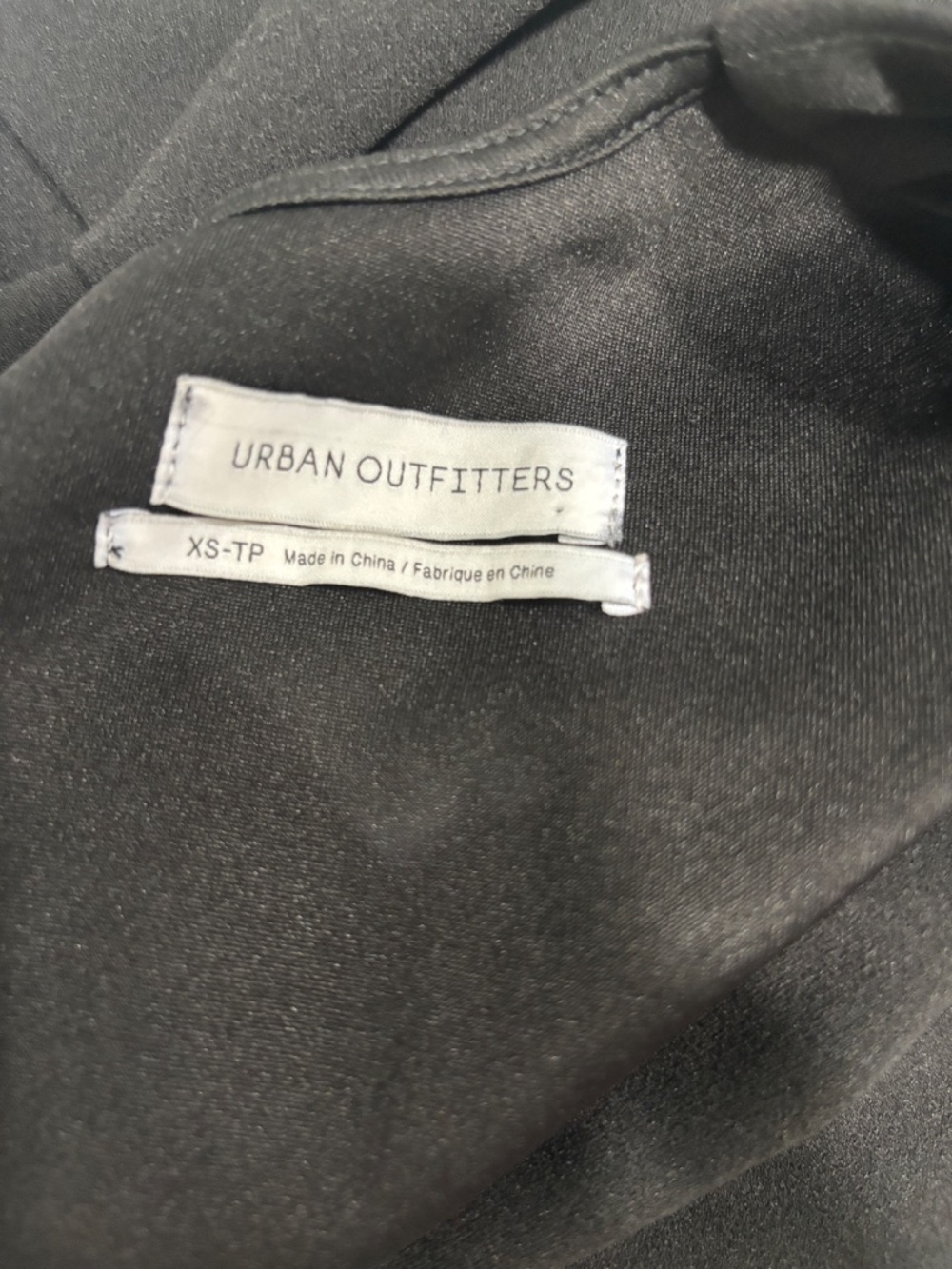 Urban Outfitters Cut-Out O-Ring Jumpsuit - Black Size XS - Picture 10 of 11